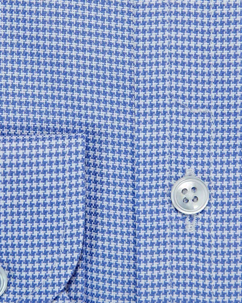 Contemporary Fit, Button Down Collar, 2 Button Cuff Shirt in a Blue Houndstooth Cotton