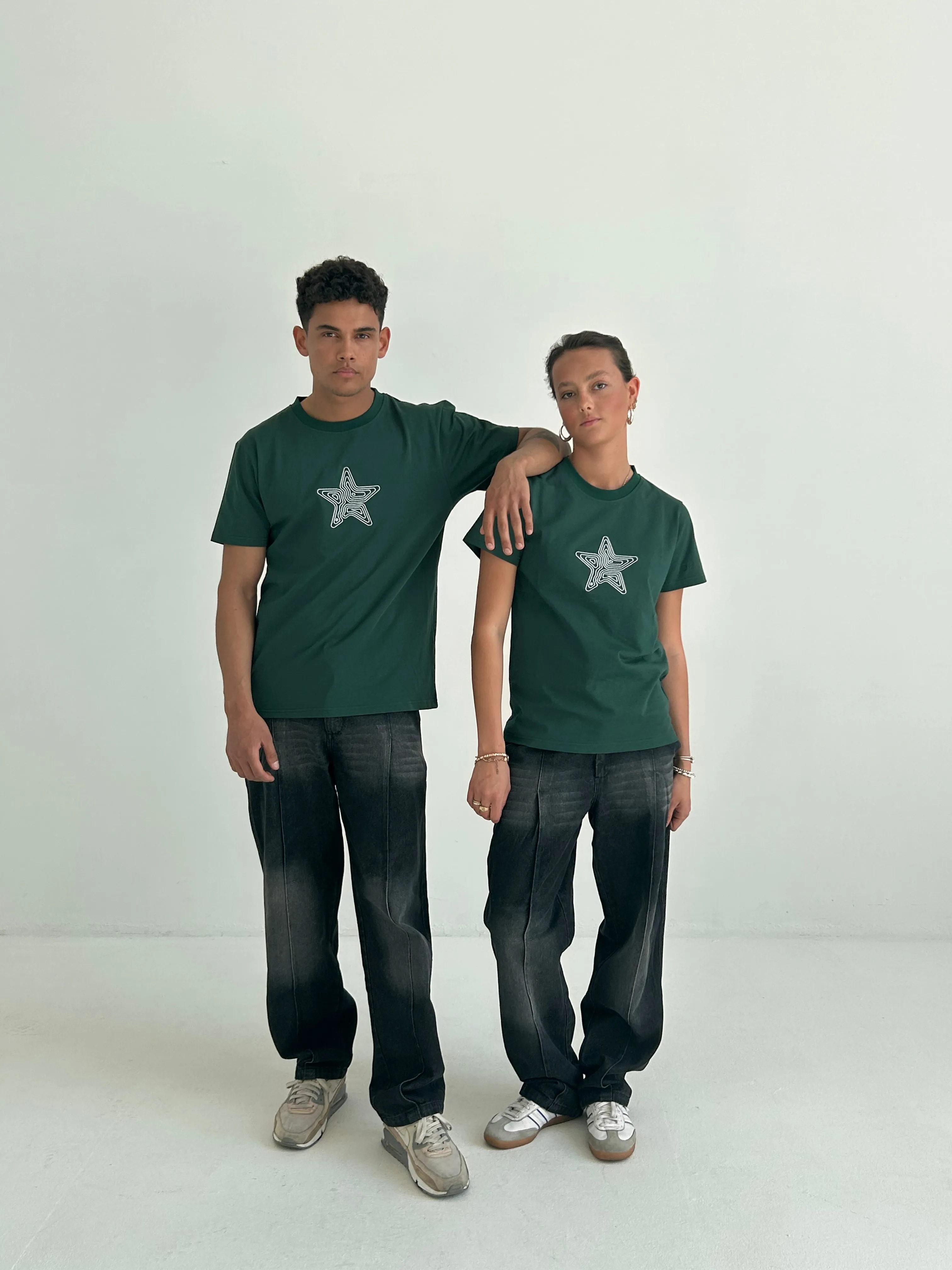CP X GLOBE STUDIOS Star Classic T-shirt (Globe club campaign)