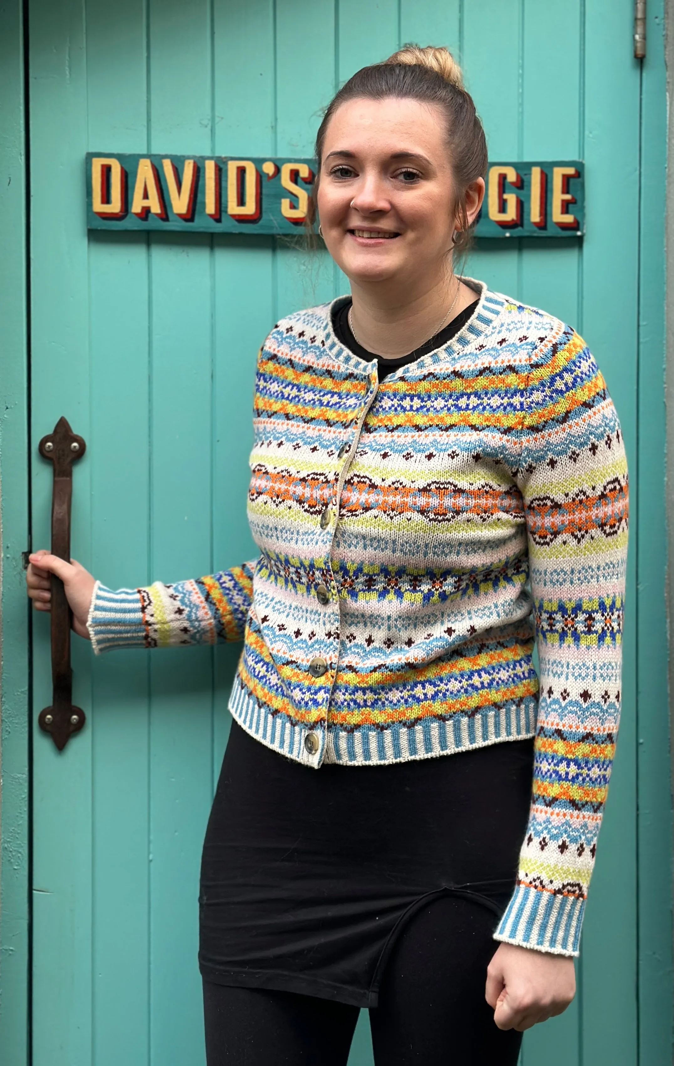 Eribe Kinross Cardigan in Tulip