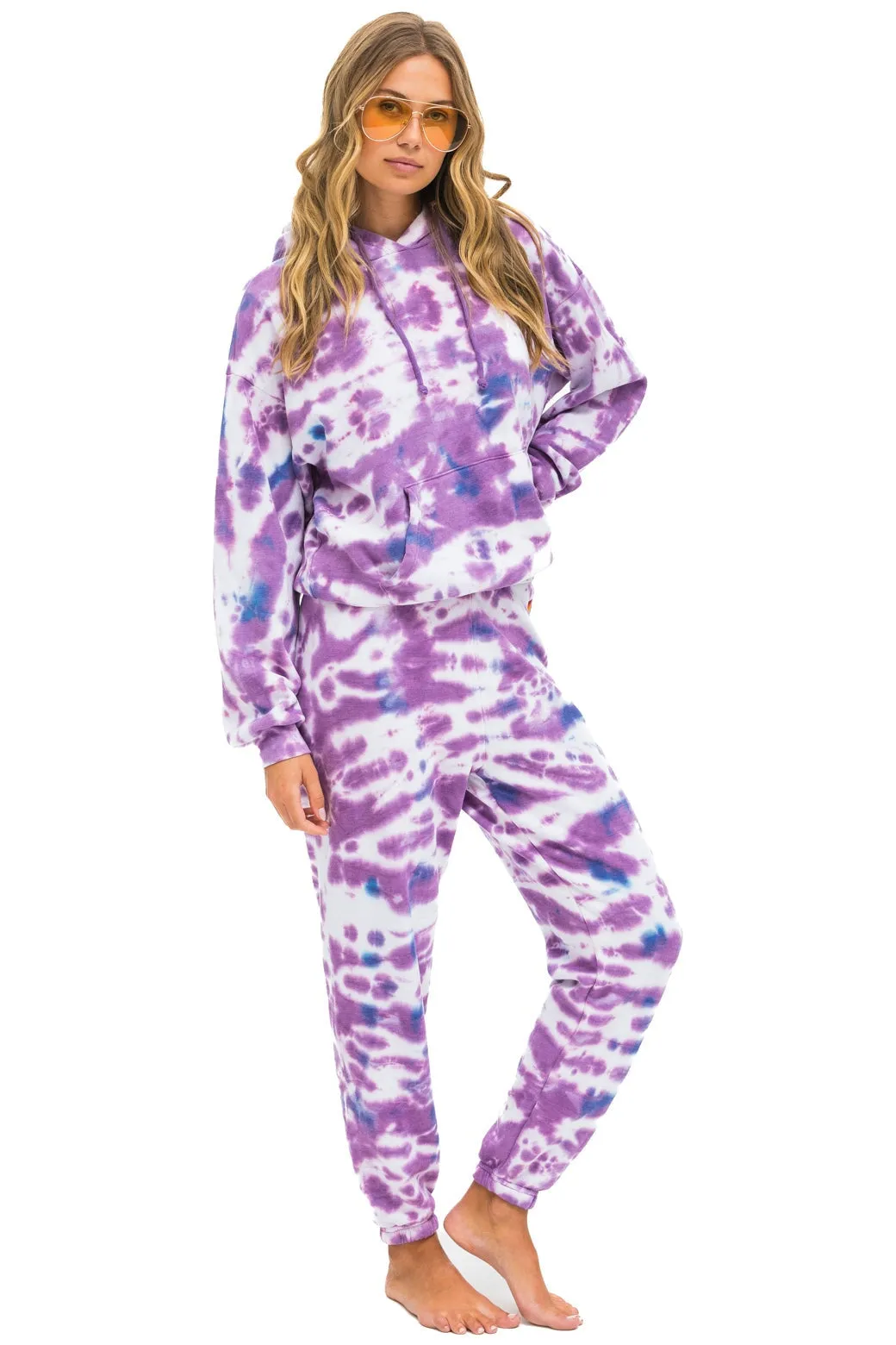 HAND DYED PULLOVER HOODIE RELAXED - TIE DYE MAGENTA