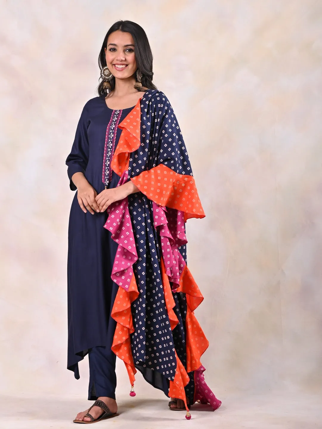 Indigo Kurta Pants Set With Bandhani Dupatta