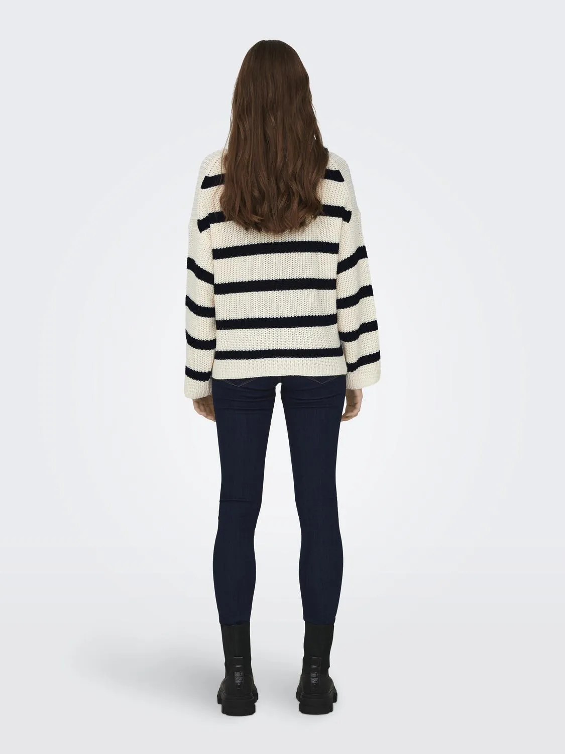 Justy Striped Knit - Eggnog Black