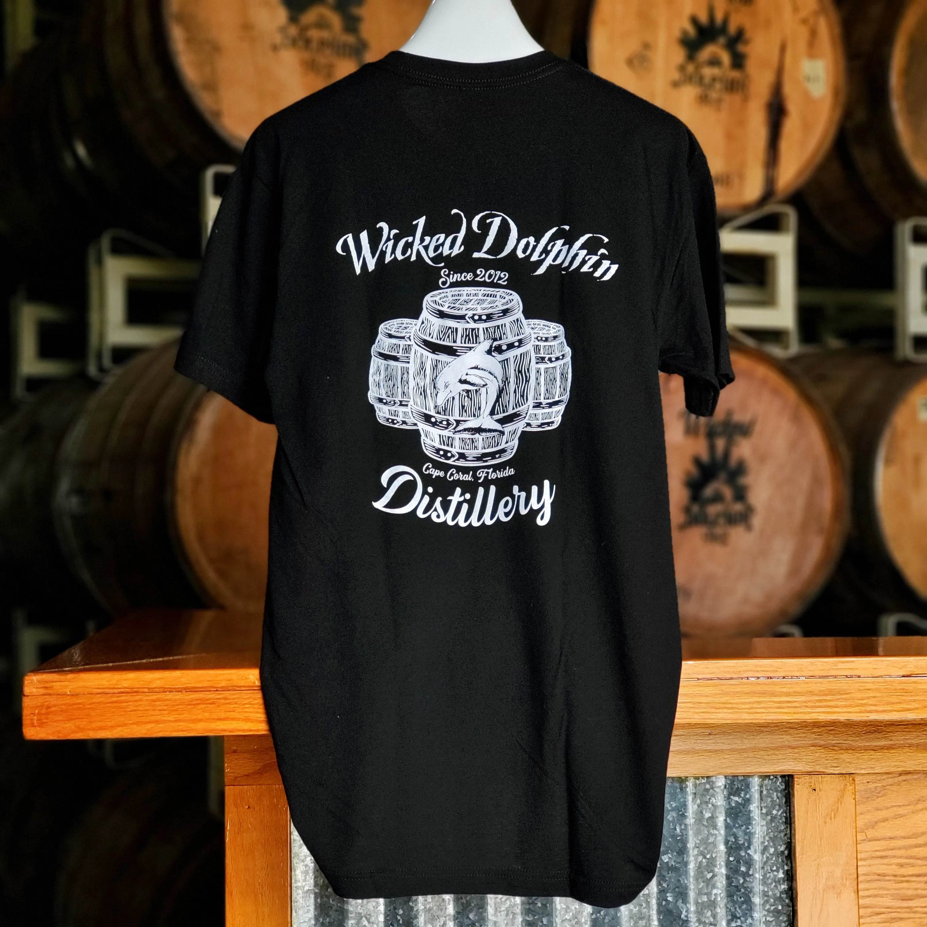 Men's Barrel Design Tee