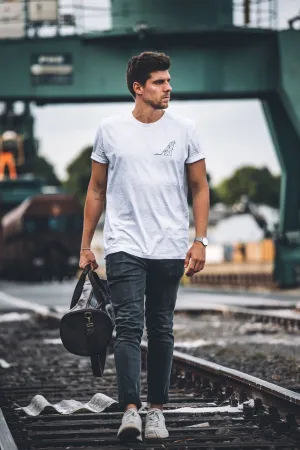 Men's T-shirt | Simplistic Wolf
