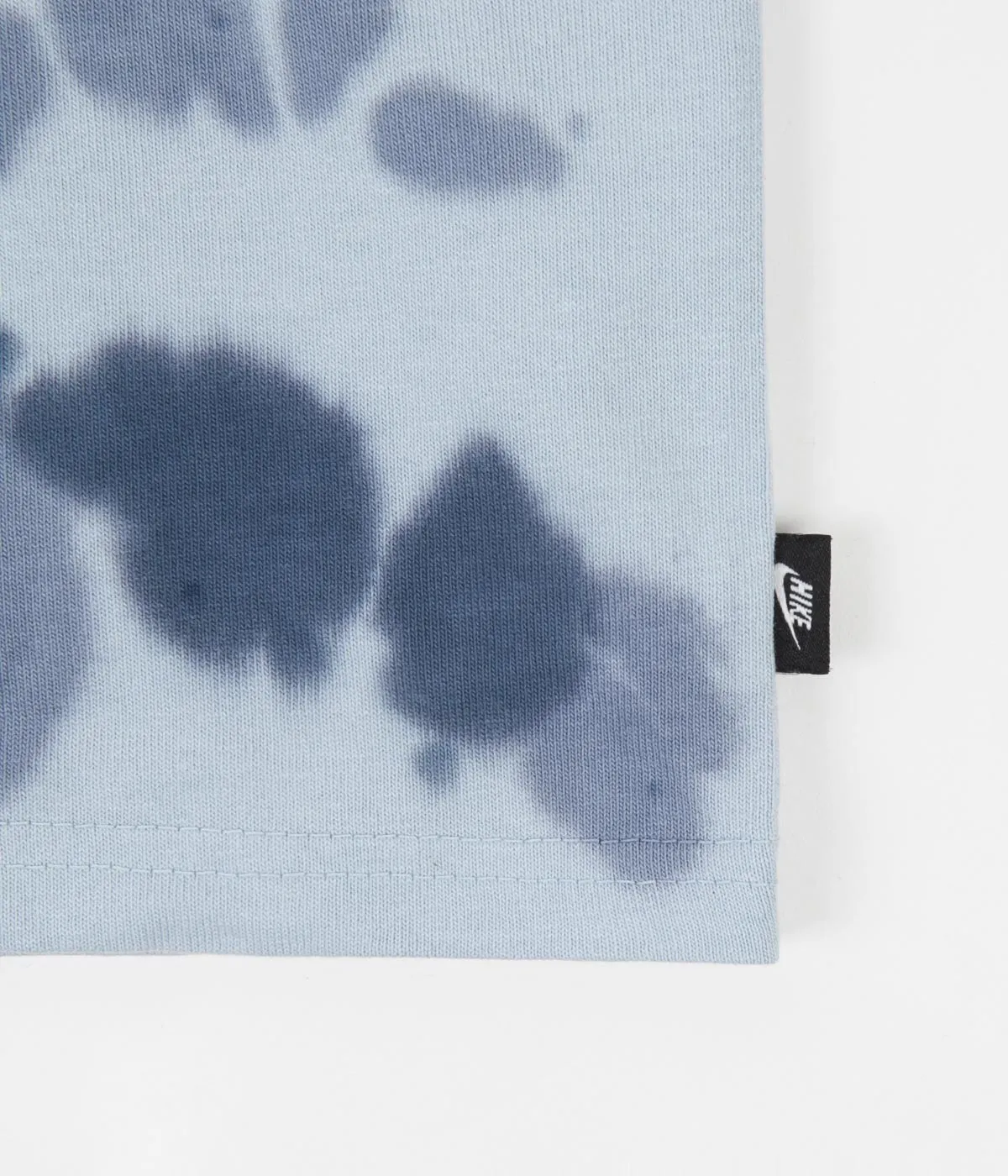 Nike Essential Tie Dye T-Shirt - Thunder Blue / Light Armory Blue