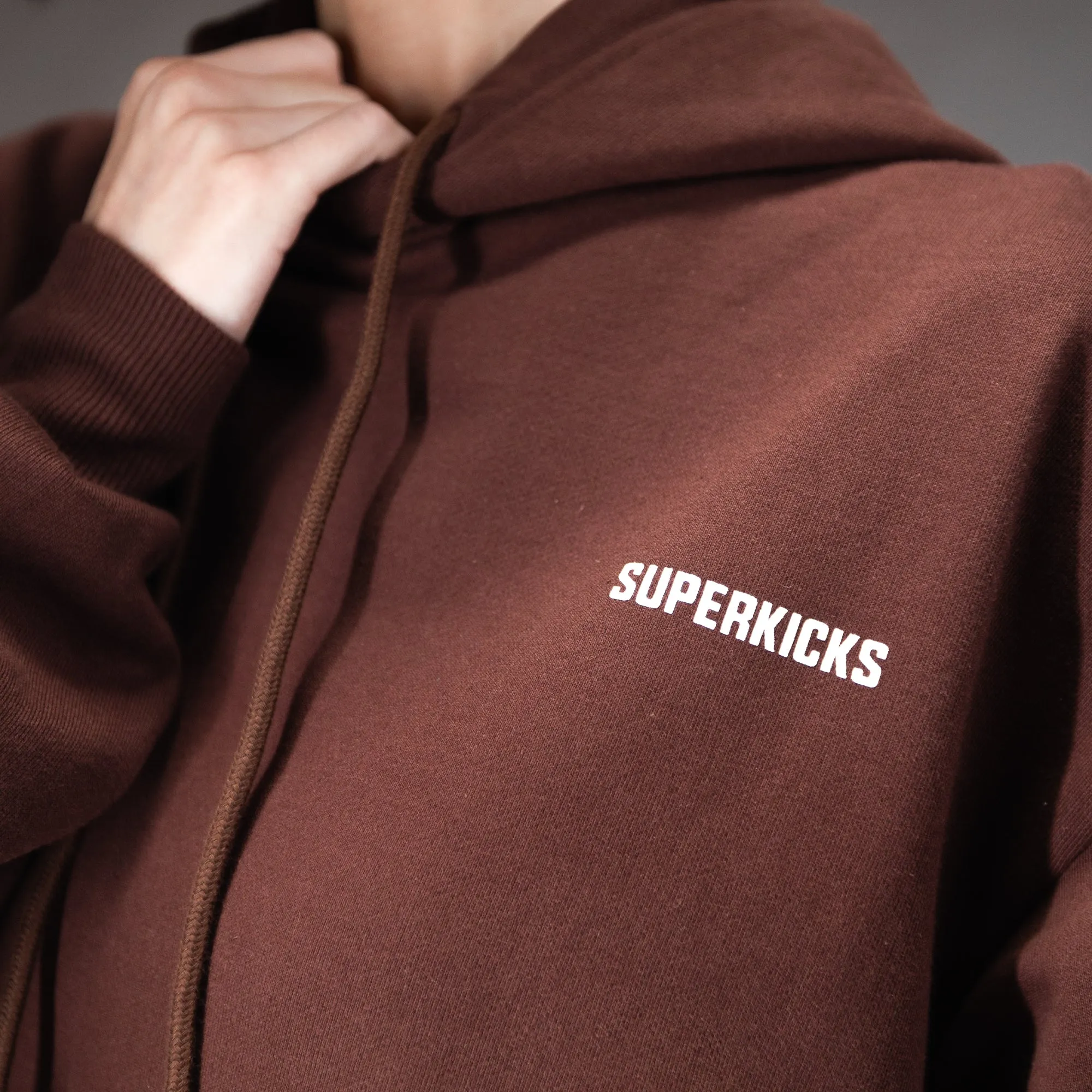 Superkicks | CORE 3.0 UNISEX HOODIE { BROWN